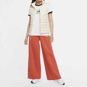 Nike Women's Cream Puffer Vest